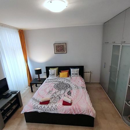 City Center Lovely Studio Apartment Belgrade Extérieur photo