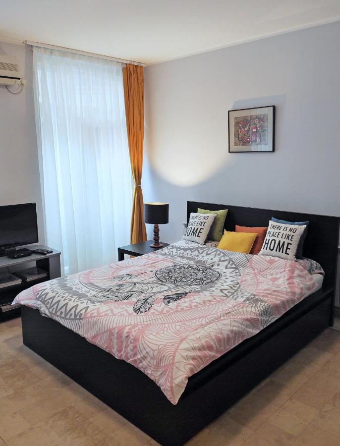 City Center Lovely Studio Apartment Belgrade Extérieur photo