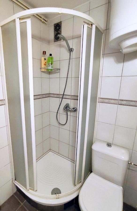 City Center Lovely Studio Apartment Belgrade Extérieur photo