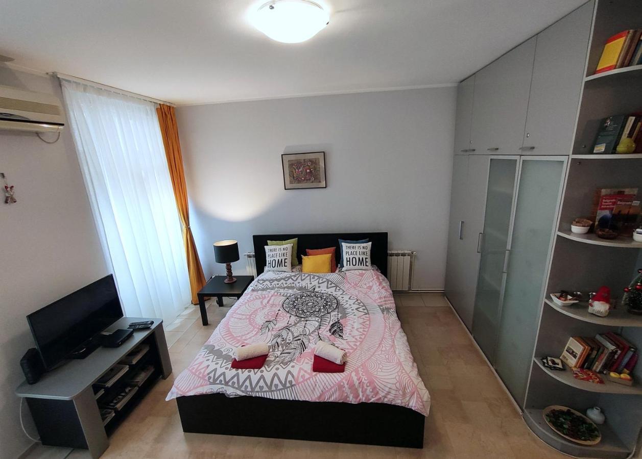 City Center Lovely Studio Apartment Belgrade Extérieur photo